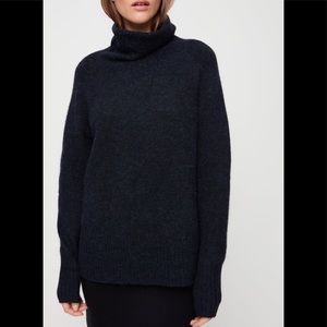 Aritzia Plutarch Sweater L